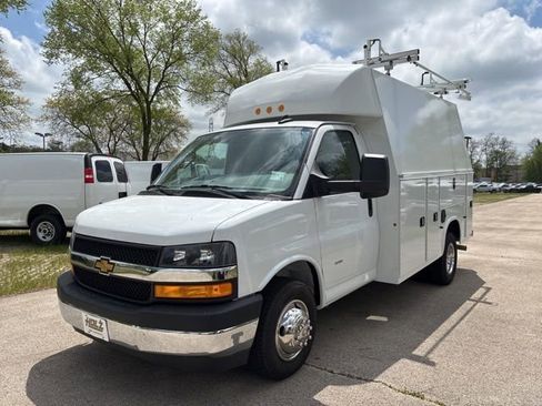 New 2024 Chevrolet Express 3500 w/ Power Convenience Package RWD image 1