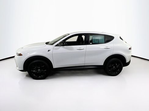 Used 2023 Dodge Hornet GT w/ GT Blacktop Package image 8