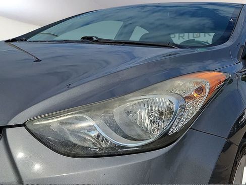 Used 2013 Hyundai Elantra Limited FWD image 8