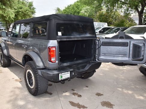 Certified 2021 Ford Bronco Black Diamond w/ Sasquatch Package AWD/4WD image 43
