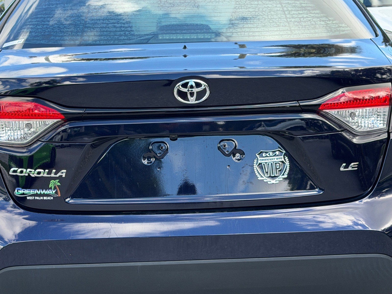 Used 2020 Toyota Corolla LE FWD image 13