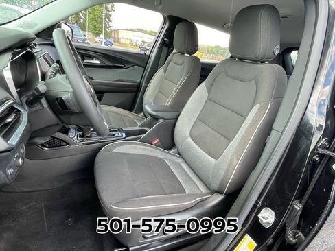 Used 2023 Chevrolet TrailBlazer LT FWD image 7