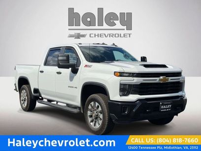 Used 2024 Chevrolet Silverado 2500 Custom w/ Custom Value Package