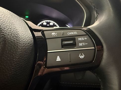 Used 2025 Honda Pilot EX-L image 21