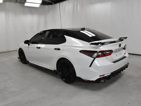 Used 2024 Toyota Camry image 7