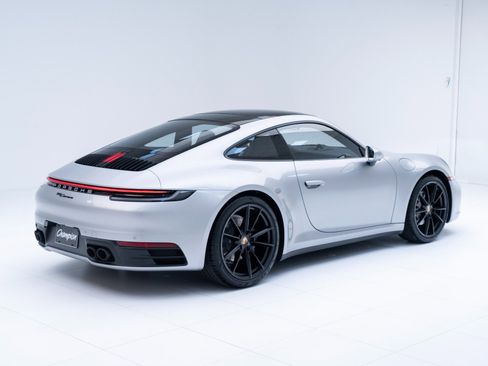 Used 2021 Porsche 911 Carrera image 9