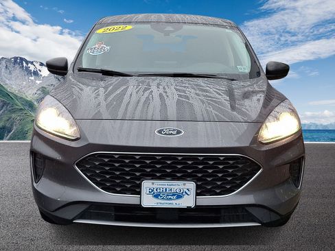 Used 2022 Ford Escape SE w/ Convenience Package image 2