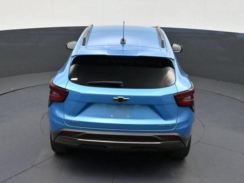 Used 2025 Chevrolet Trax ACTIV FWD image 15