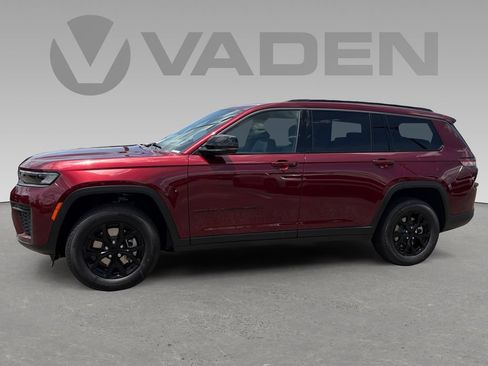 New 2026 Jeep Grand Cherokee L 2WD image 7