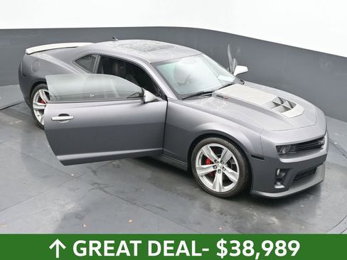 Used 2013 Chevrolet Camaro ZL1 image 60