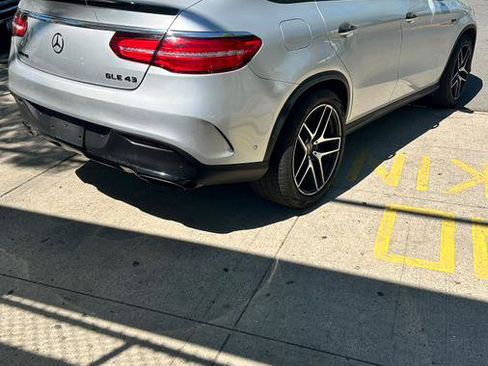 Used 2018 Mercedes-Benz GLE 43 AMG 4MATIC Coupe image 23