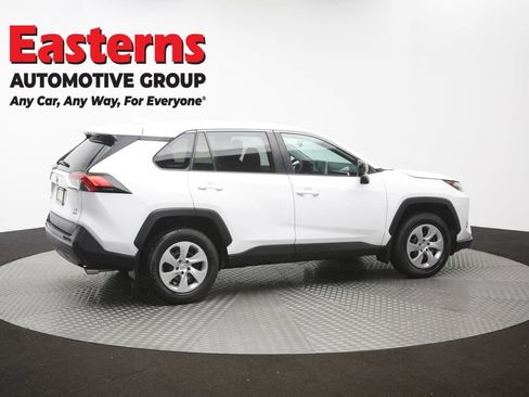 Used 2023 Toyota RAV4 LE AWD/4WD image 42