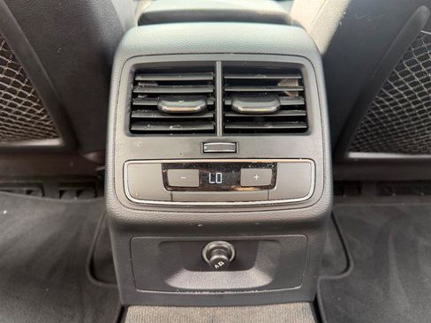 Used 2019 Audi A4 2.0T Premium FWD image 22
