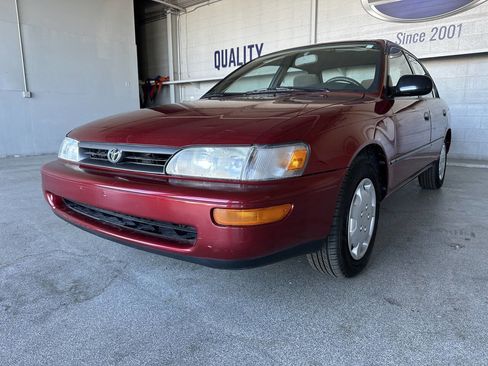 Used 1995 Toyota Corolla DX image 5