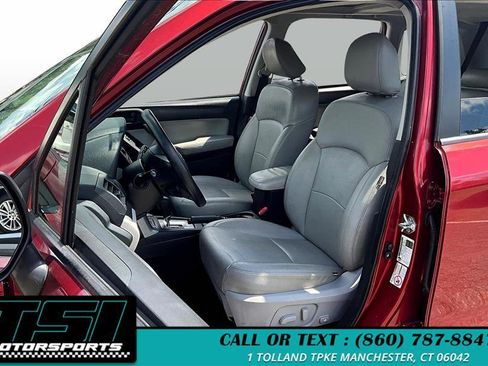 Used 2014 Subaru Forester 2.5i Premium w/ All-Weather Package image 25