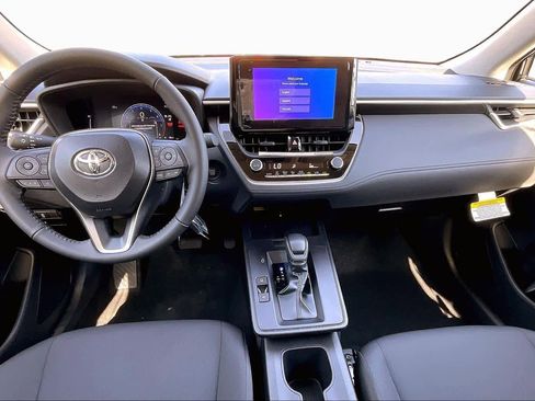 New 2026 Toyota Corolla Cross LE image 5