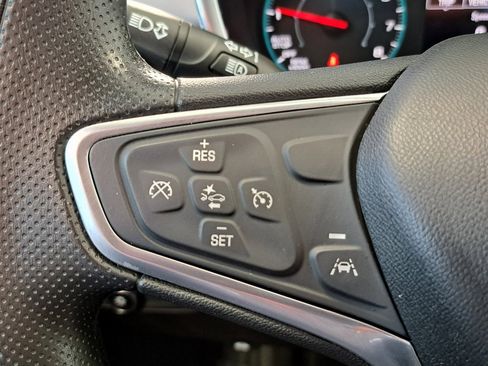 Used 2022 Chevrolet Equinox LS image 13