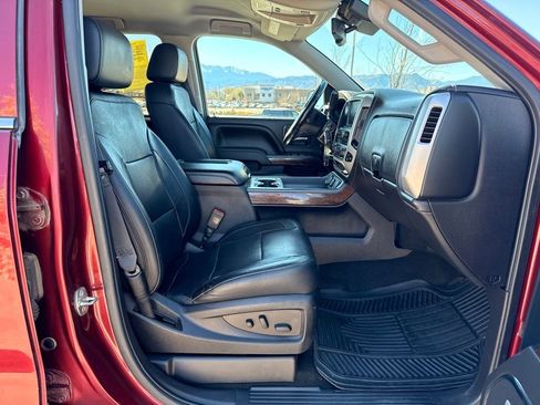 Used 2017 GMC Sierra 1500 SLT w/ SLT Premium Package image 31