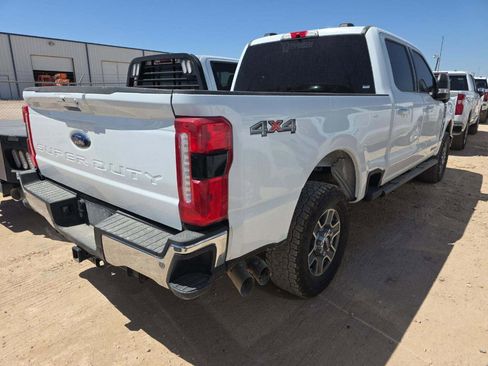 Used 2025 Ford F250 Lariat AWD/4WD image 4