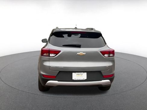 Used 2025 Chevrolet TrailBlazer LT image 12