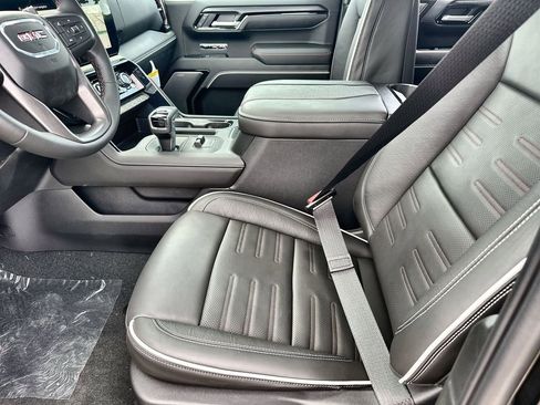 New 2026 GMC Sierra 1500 AT4X AWD/4WD image 24