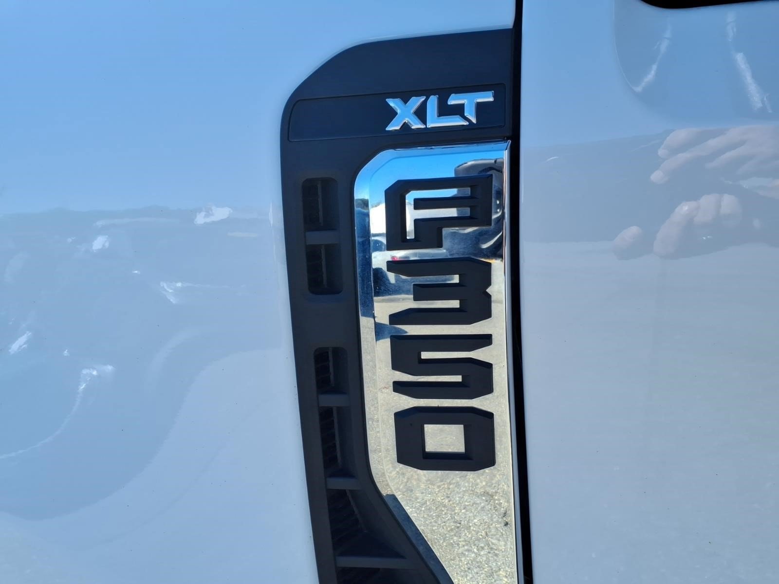 Certified 2026 Ford F350 XLT AWD/4WD image 9