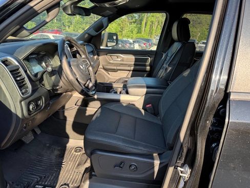 Used 2020 RAM 1500 Big Horn AWD/4WD image 16