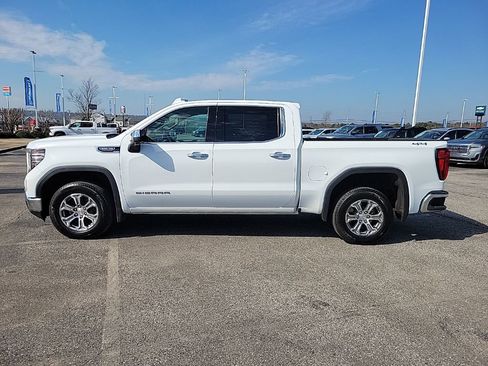 Used 2025 GMC Sierra 1500 SLT image 4