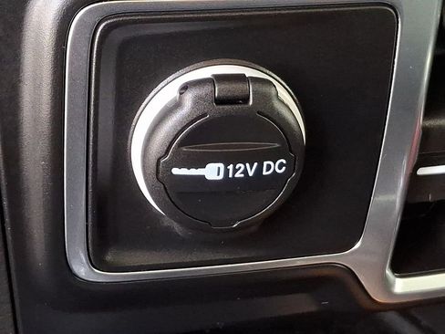Used 2023 Jeep Wrangler Unlimited Sahara w/ Cold Weather Group AWD/4WD image 25