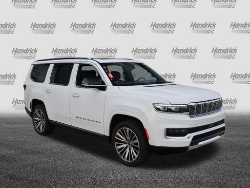 Used 2023 Jeep Grand Wagoneer Series III image 2