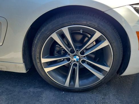 Used 2020 BMW 430i Coupe w/ Convenience Package RWD image 2