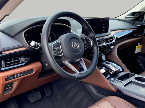 Certified 2026 Acura MDX FWD w/ Technology Package image 16