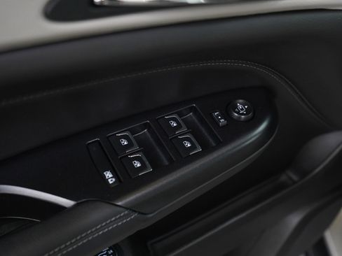 Used 2016 Cadillac SRX Luxury w/ Driver Awareness Package AWD/4WD image 20