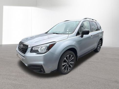 Used 2018 Subaru Forester 2.5i Premium w/ Protection Package #1 AWD/4WD image 6