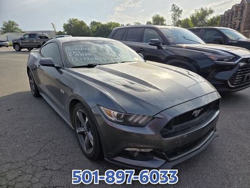 Used 2015 Ford Mustang GT Premium RWD image 3