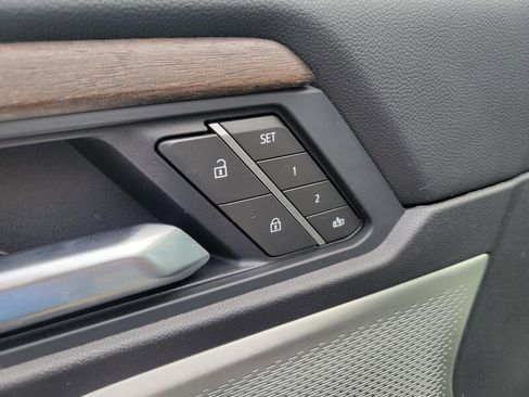 New 2026 GMC Acadia Denali Ultimate w/ LPO, Floor Liner Package image 27