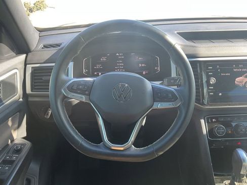 Used 2023 Volkswagen Atlas Cross Sport SE w/ Black Wheel Package image 26