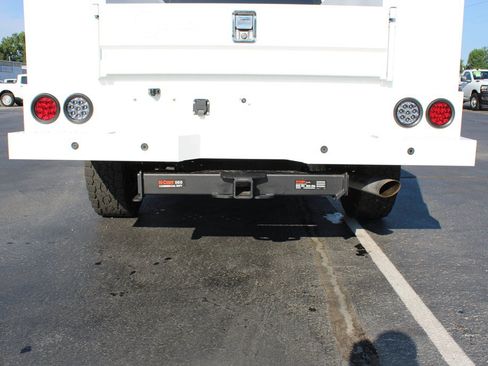 Used 2024 Chevrolet Silverado 2500 W/T w/ WT Fleet Convenience Package AWD/4WD image 17