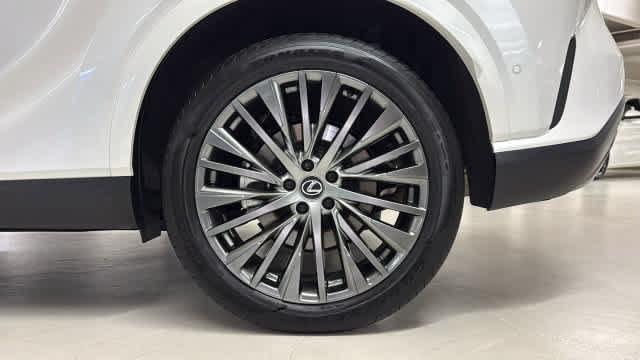 Used 2024 Lexus RX 350 AWD w/ Convenience Package image 10