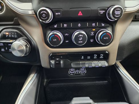 Used 2020 RAM 1500 Laramie image 15