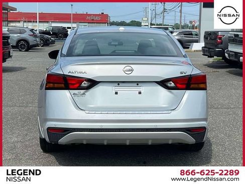 Used 2023 Nissan Altima 2.5 SV FWD image 7