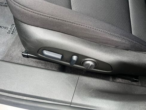 Used 2024 Chevrolet Malibu LT image 22