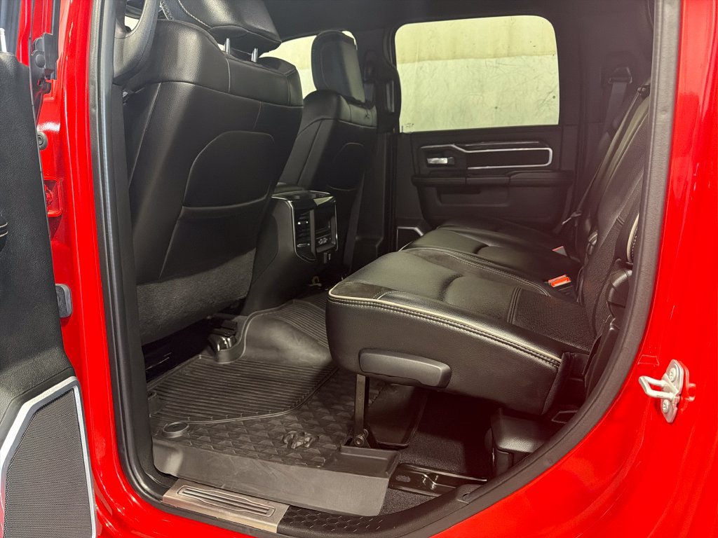 Used 2022 RAM 3500 Laramie AWD/4WD image 17