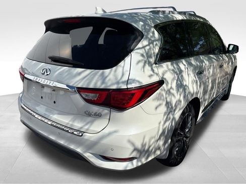 Used 2016 INFINITI QX60 Luxe w/ Deluxe Technology Package AWD/4WD image 3