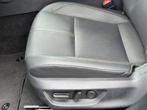 Used 2026 Toyota Camry XLE FWD image 23