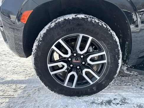 Certified 2024 GMC Yukon XL AT4 image 34