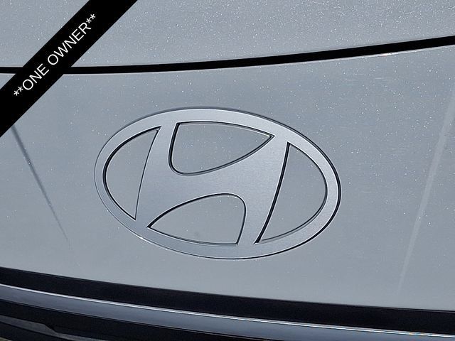 Used 2025 Hyundai Elantra SE FWD image 32
