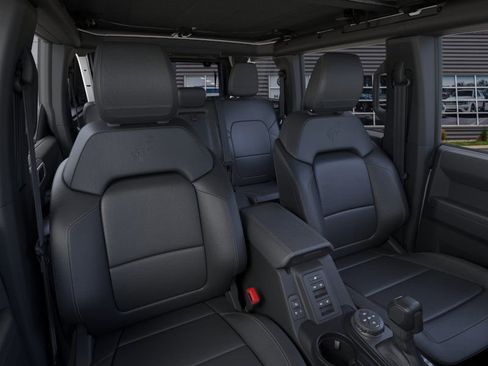 New 2025 Ford Bronco Badlands AWD/4WD image 10