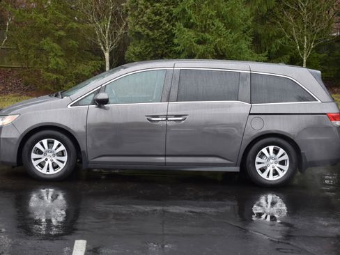 Used 2016 Honda Odyssey EX-L image 32