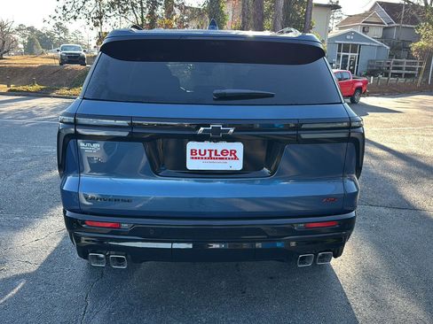 New 2026 Chevrolet Traverse RS w/ LPO, Floor Liner Package image 4